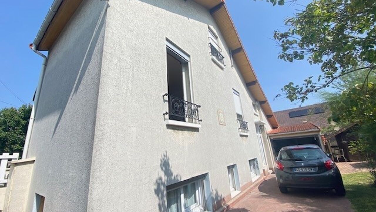 maison 5 pièces 81 m2 à vendre à Bondy (93140)