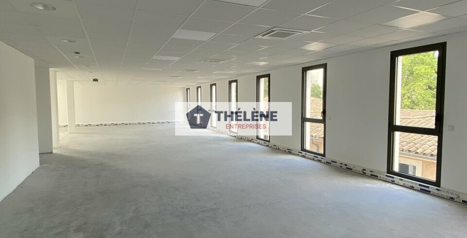BUREAUX à VENDRE — photo 1