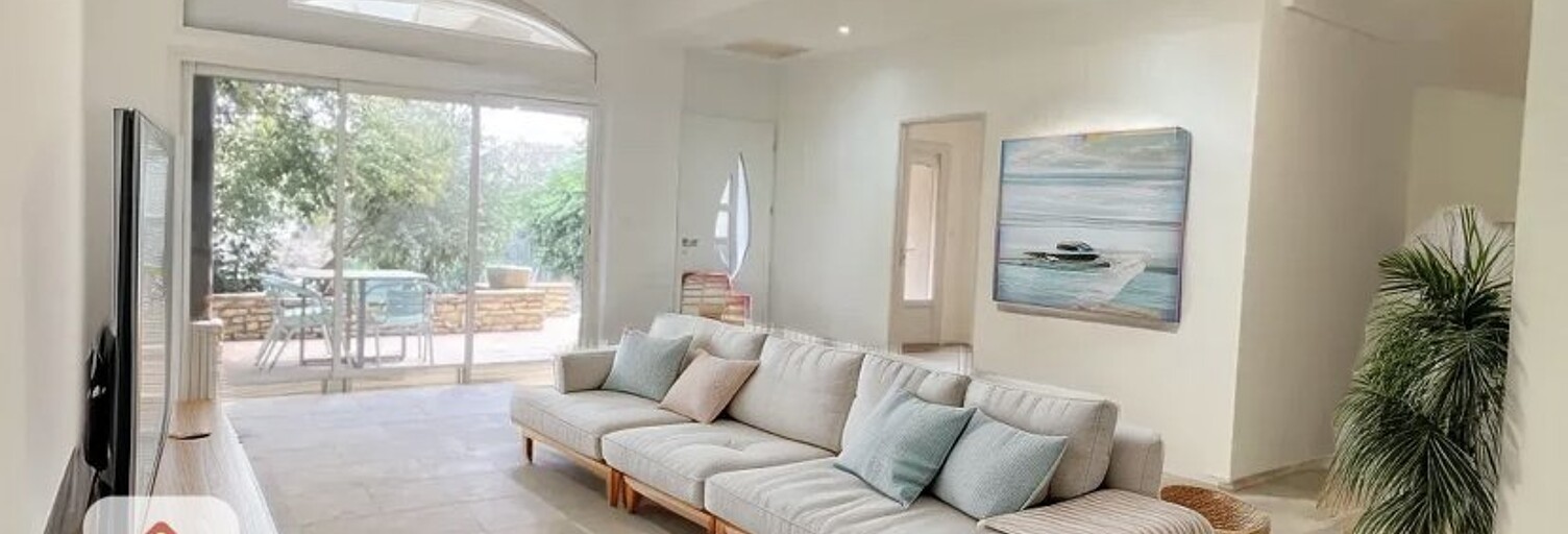 Maison 8 Pièces 215 m² à vendre à Bessan (34550)