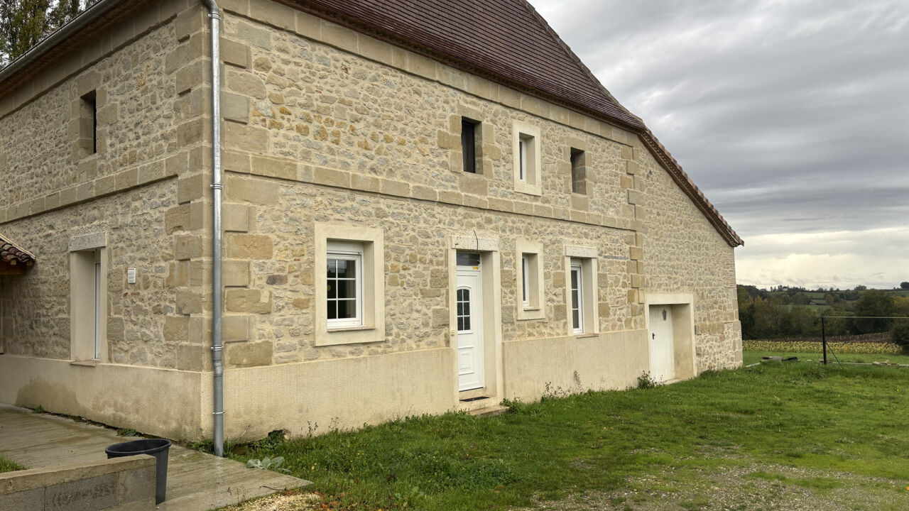 maison 4 pièces 81 m2 à louer à Armillac (47800)