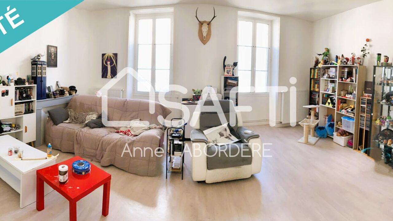 appartement 4 pièces 82 m2 à vendre à Brizambourg (17770)