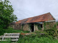 Ensemble immobilier à rénover — photo 2
