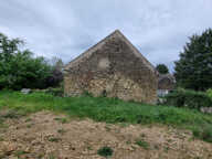 Ensemble immobilier à rénover — photo 3