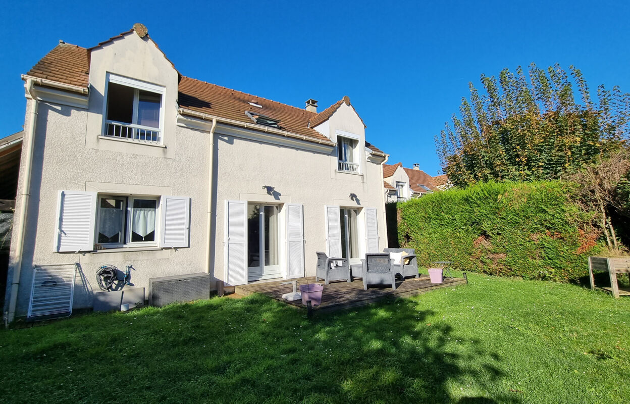 maison 7 pièces 127 m2 à vendre à Mandres-les-Roses (94520)