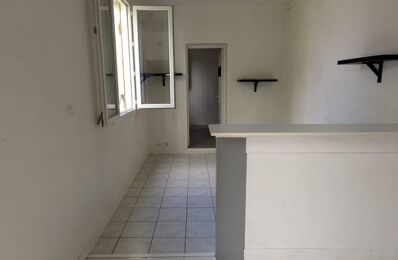 vente appartement 63 500 € à proximité de Sauvagnon (64230)