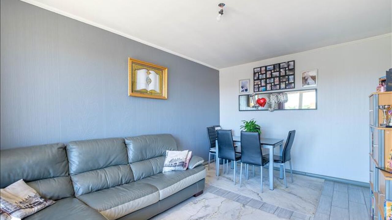 appartement 4 pièces 68 m2 à vendre à Bron (69500)