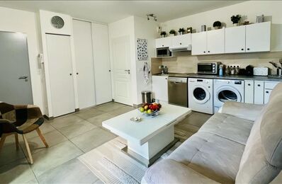 vente appartement 305 950 € à proximité de Périgny (17180)