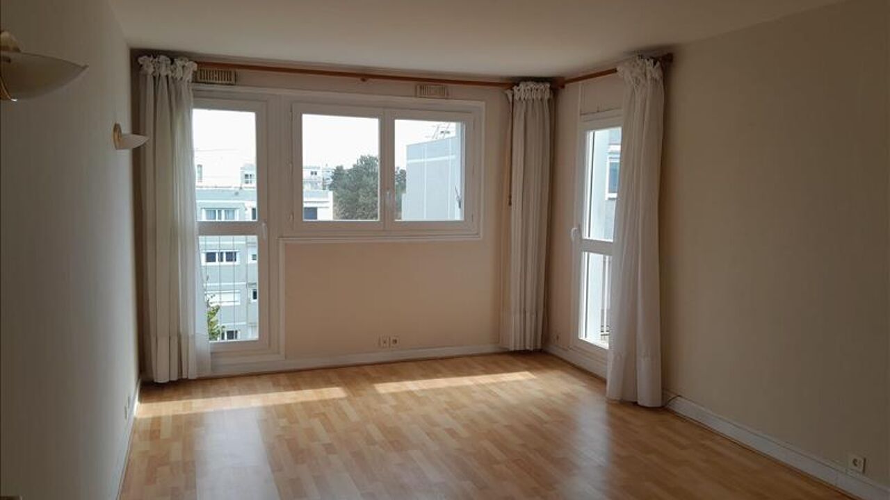 appartement 3 pièces 72 m2 à vendre à Plaisir (78370)