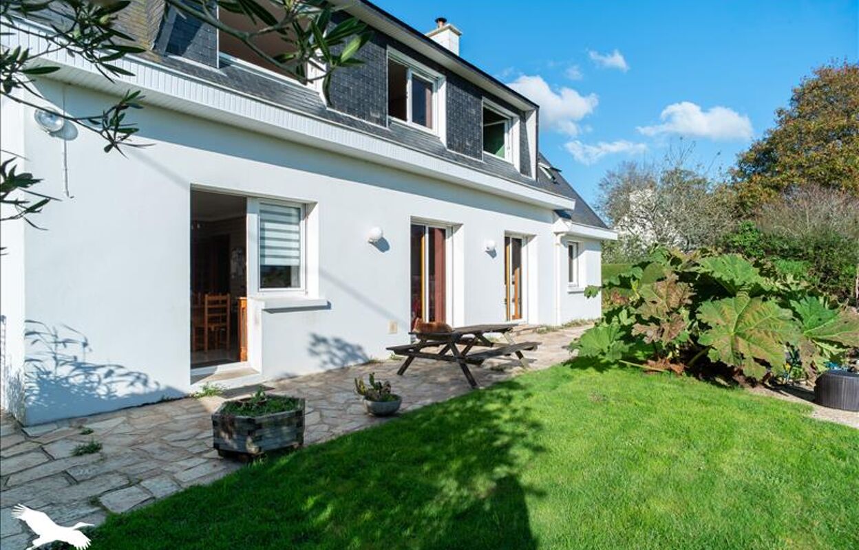 maison 6 pièces 164 m2 à vendre à Melgven (29140)