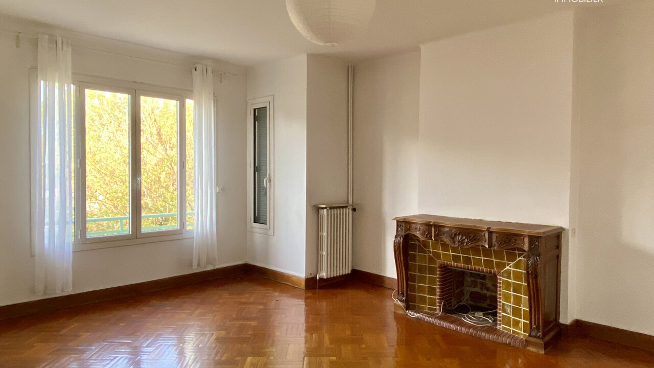 appartement 3 pièces 83 m2 à louer à Aix-en-Provence (13090)