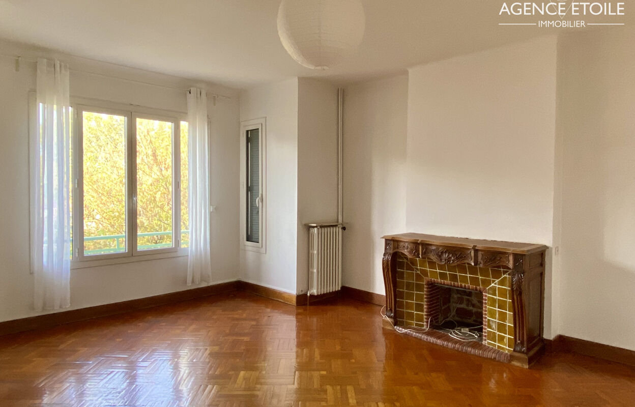 appartement 3 pièces 83 m2 à louer à Aix-en-Provence (13090)