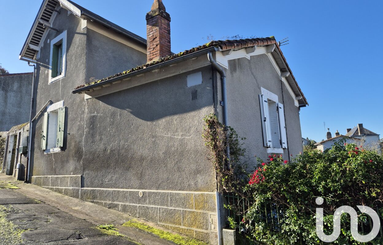 maison 3 pièces 72 m2 à vendre à Parthenay (79200)