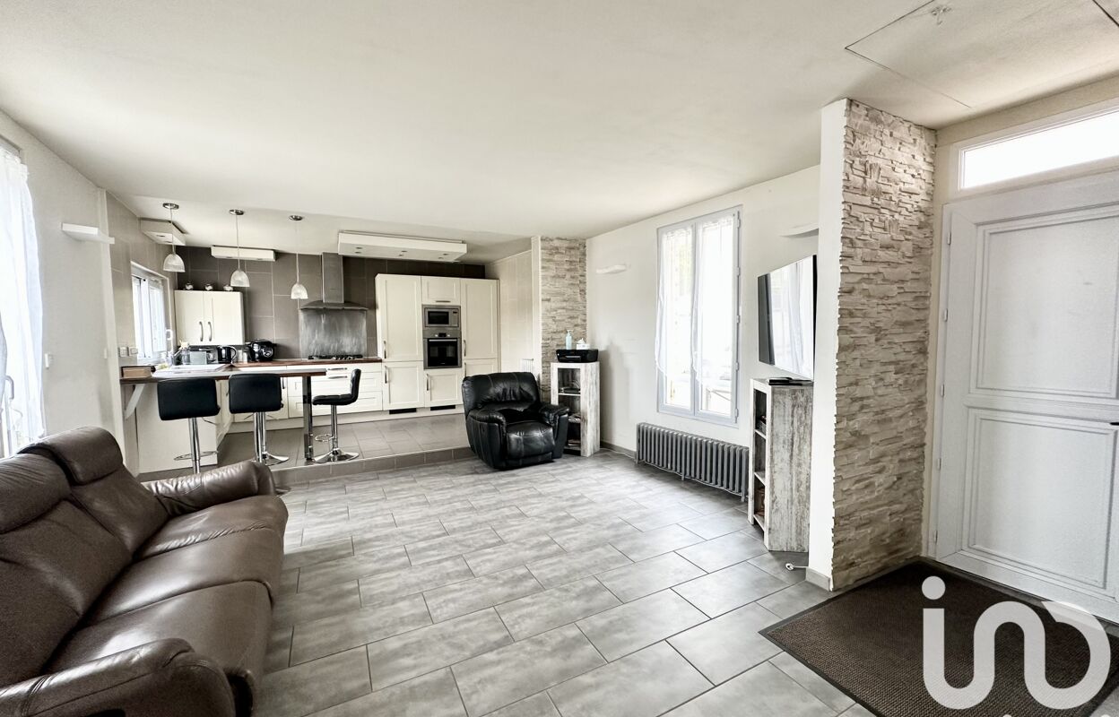 maison 6 pièces 102 m2 à vendre à Champagne-sur-Seine (77430)