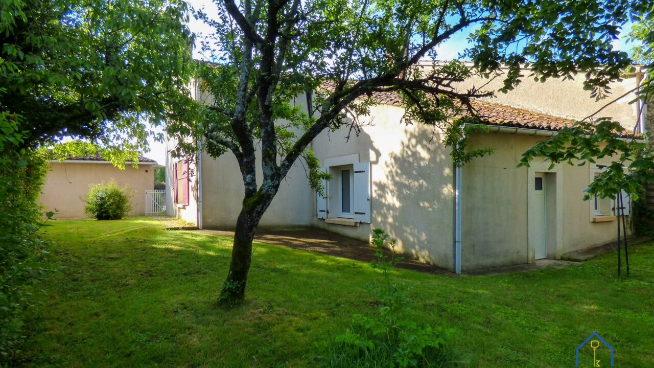 maison 3 pièces 71 m2 à vendre à La Châtaigneraie (85120)