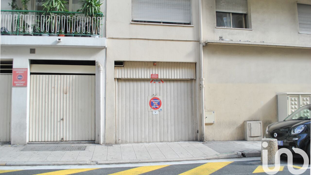 garage  pièces 18 m2 à vendre à Nice (06000)