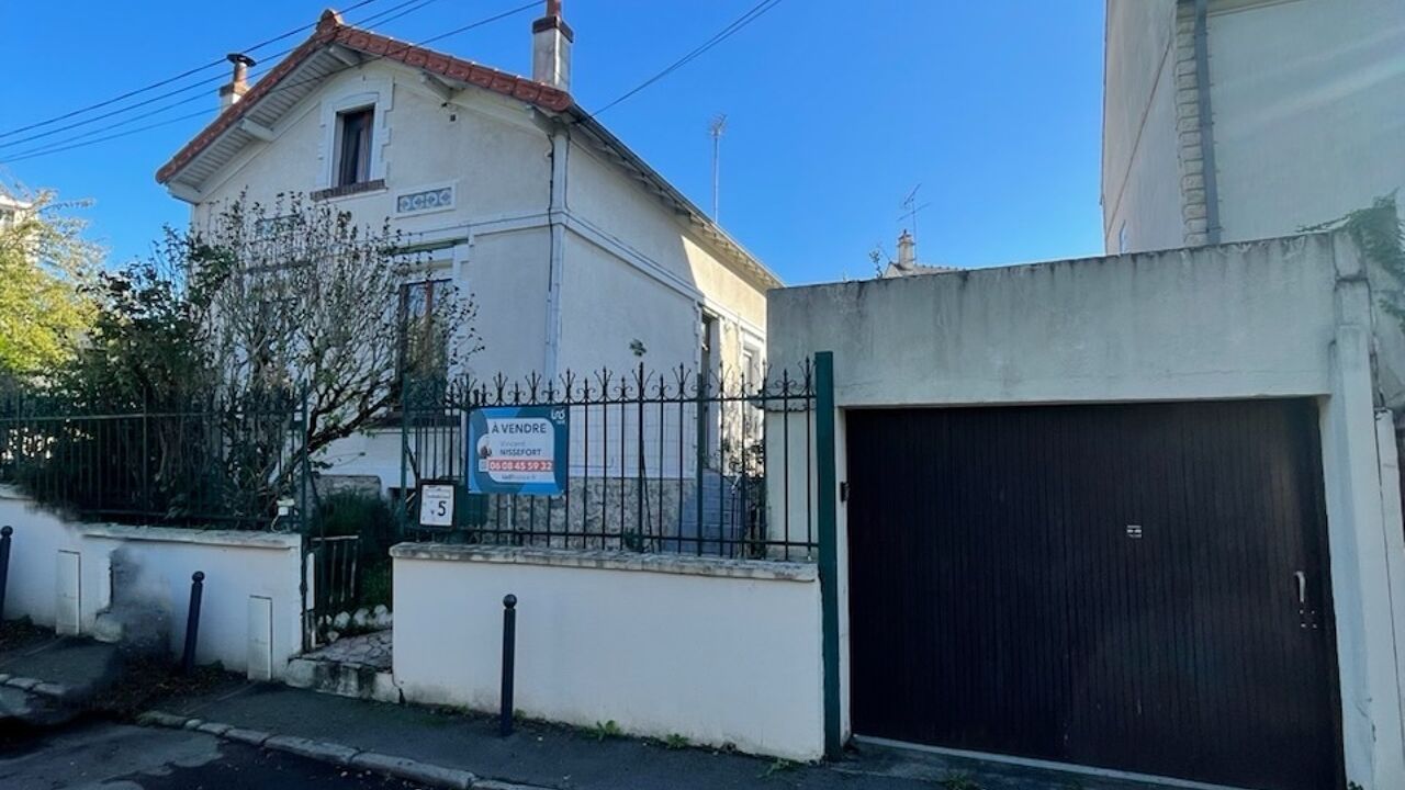 maison 5 pièces 98 m2 à vendre à Les Pavillons-sous-Bois (93320)