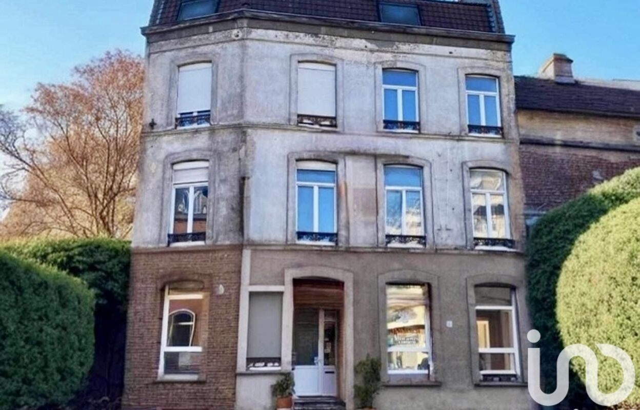 immeuble  pièces 197 m2 à vendre à Lille (59000)