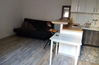 location appartement 360 € CC /mois à proximité de Marguerittes (30320)