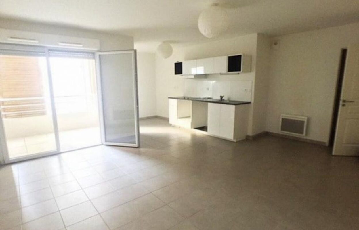 appartement 1 pièces 36 m2 à louer à Marseille 6 (13006)