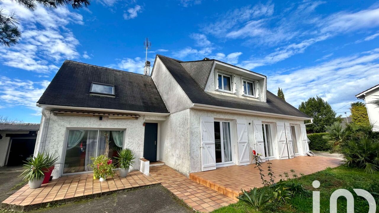 maison 6 pièces 160 m2 à vendre à Lescar (64230)