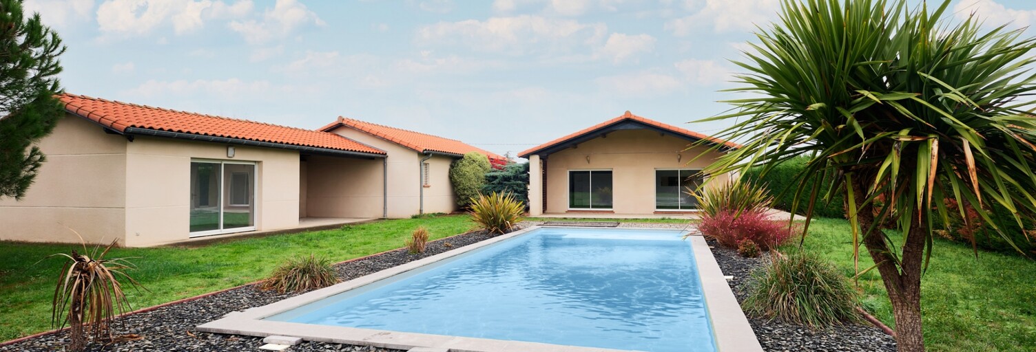 Maison 8 Pièces 206 m² à vendre à Giroussens (81500)