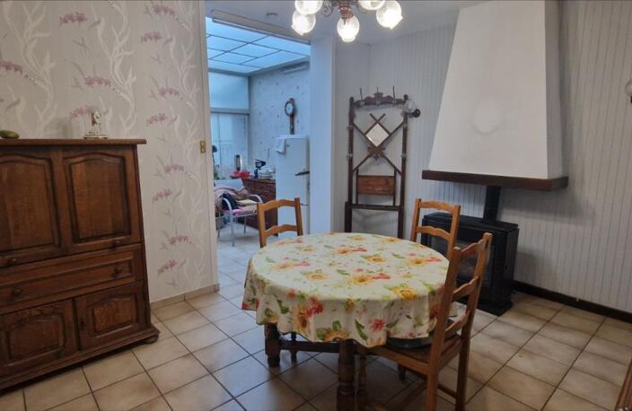 MAISON SITUEE SUR LOOS A 2 PAS DU CHU OSCAR LAMBRET — photo 2