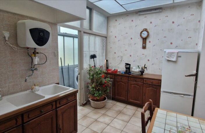 MAISON SITUEE SUR LOOS A 2 PAS DU CHU OSCAR LAMBRET — photo 4