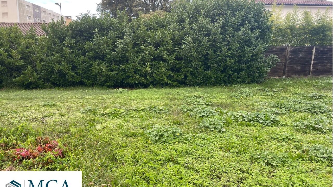 terrain  pièces 300 m2 à vendre à Bègles (33130)