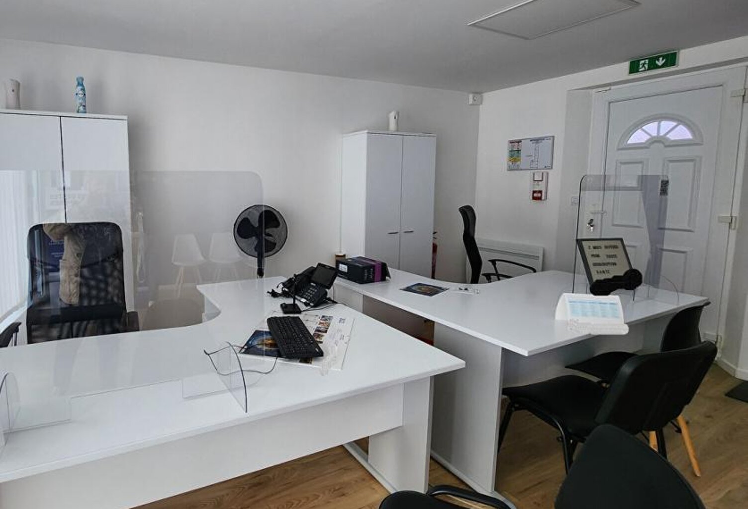 ENSEMBLE IMMOBILIER CREVECOEUR LE GRAND — photo 1