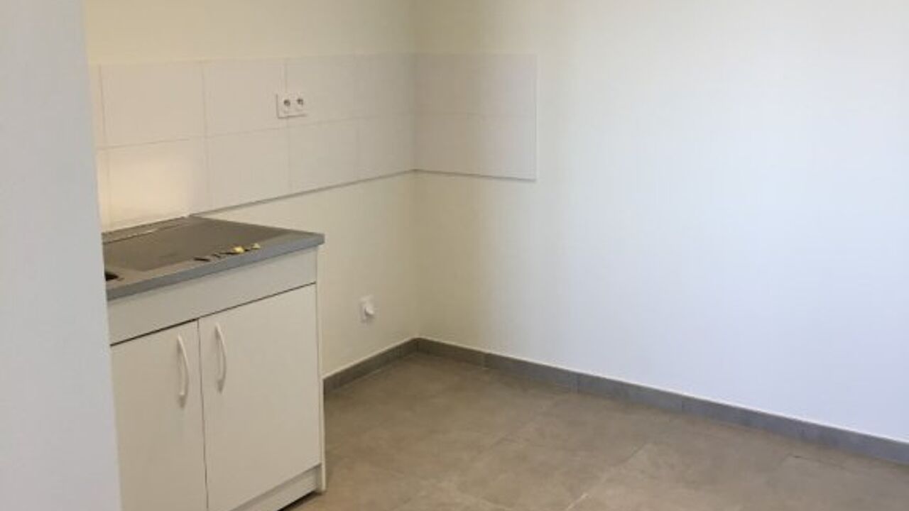 appartement 2 pièces 42 m2 à louer à Lyon 4 (69004)