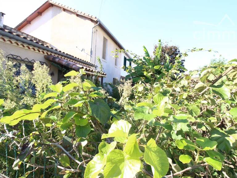 A vendre maison avec jardin cloturé et cabanons de jardin — photo 1