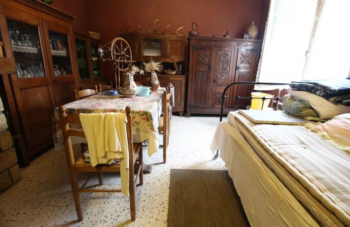 A vendre maison avec jardin cloturé et cabanons de jardin — photo 4