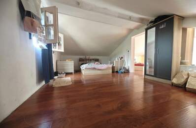 Ensemble immobilier de 3 logements aux Makes — photo du bien