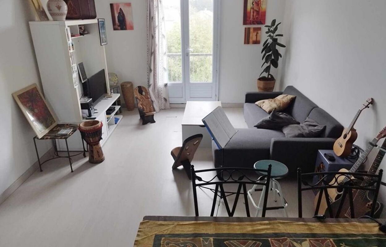 appartement 3 pièces 76 m2 à vendre à Saint-Chamas (13250)