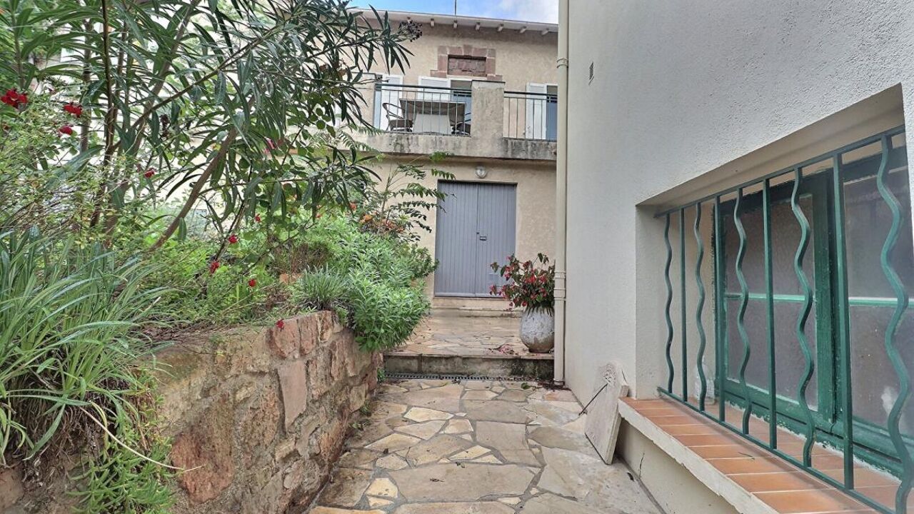 maison 6 pièces 120 m2 à vendre à Saint-Raphaël (83530)