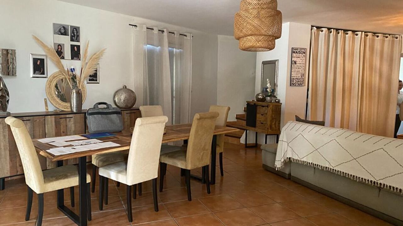 maison 5 pièces 121 m2 à vendre à Ollioules (83190)