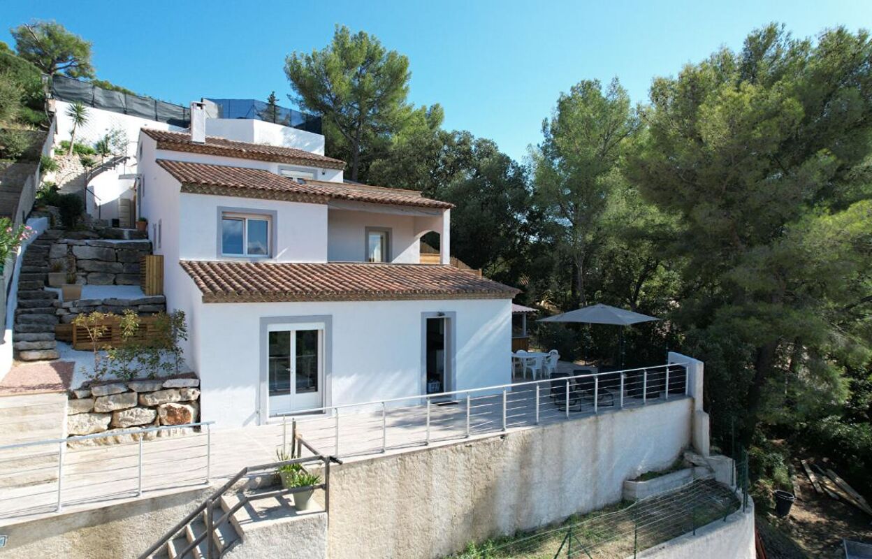 maison 7 pièces 183 m2 à vendre à Le Lavandou (83980)