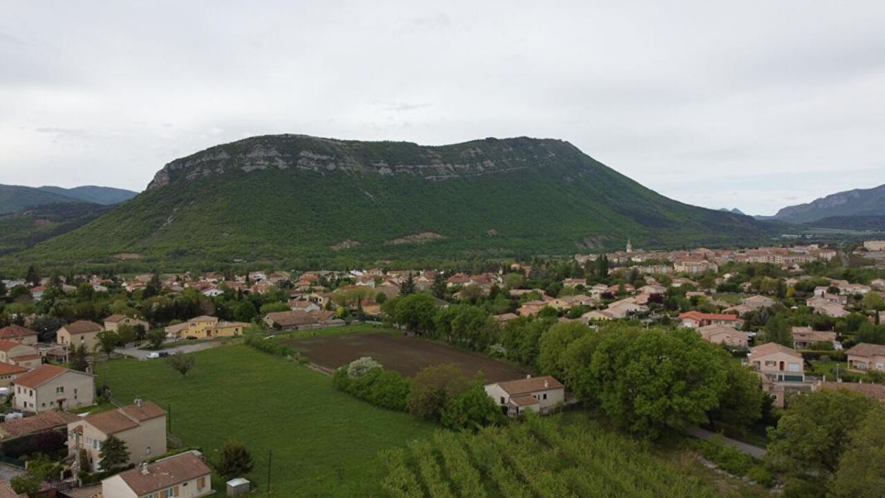 terrain  pièces 404 m2 à vendre à Laragne-Montéglin (05300)