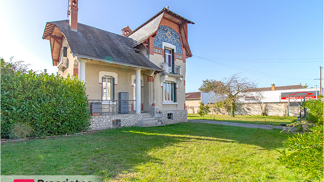 maison 9 pièces 115 m2 à vendre à Romorantin-Lanthenay (41200)