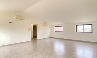 Bureau 2 Pièces 110 m² à louer à Montélimar (26200)