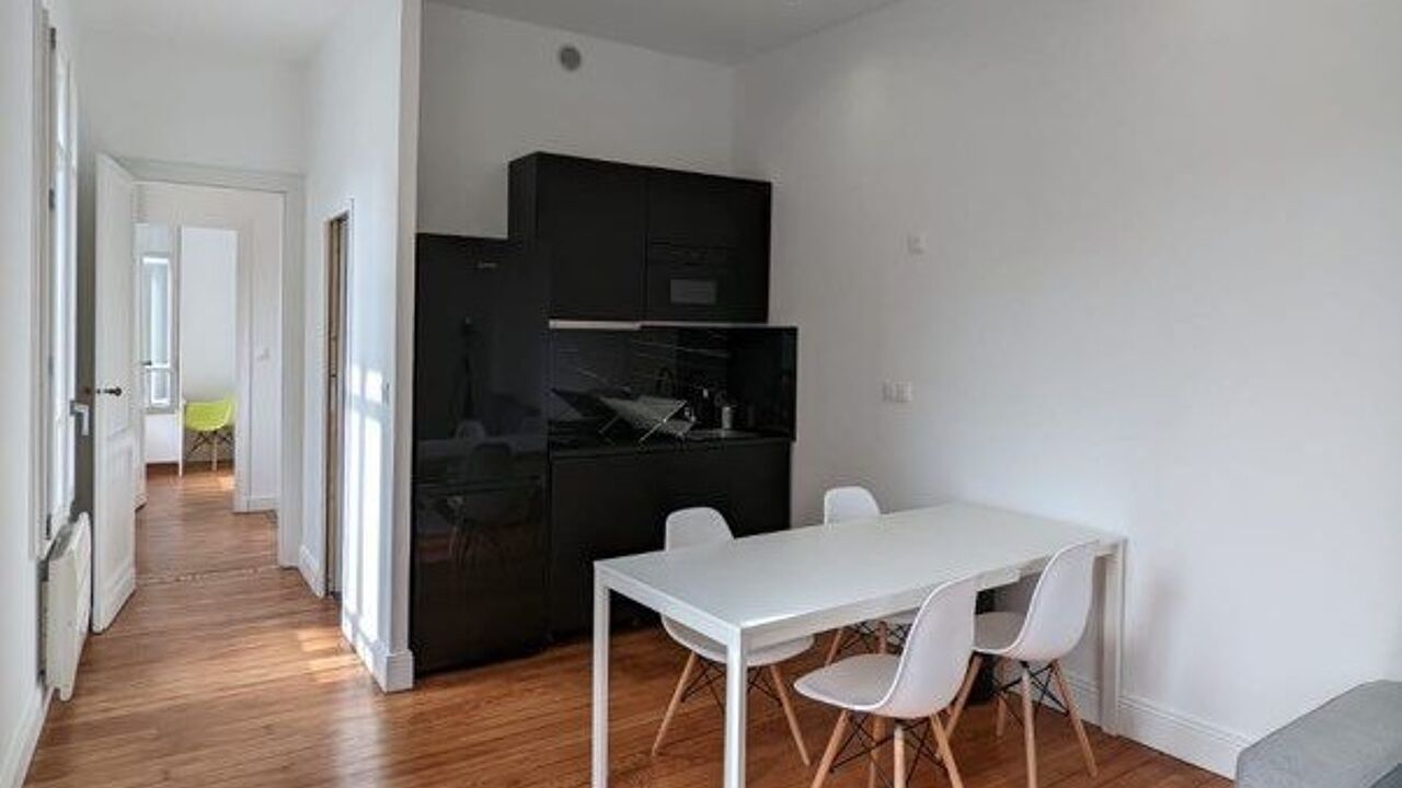 appartement 3 pièces 55 m2 à louer à Bordeaux (33000)