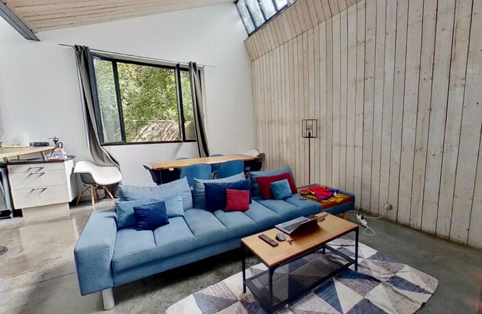 EXCLUSIVITE RUE DE LA POSTE A VILLEURBANNE LOFT A VENDRE AVEC JARDIN — photo 4