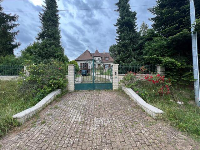 Maison proposé à Douchy-Montcorbon