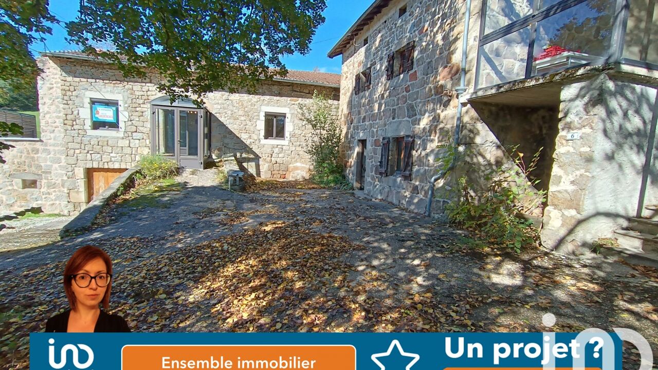 maison 8 pièces 212 m2 à vendre à Grazac (43200)