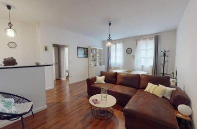 A LOUER - Appartement T2 en Basse Ville avec Parking — photo du bien