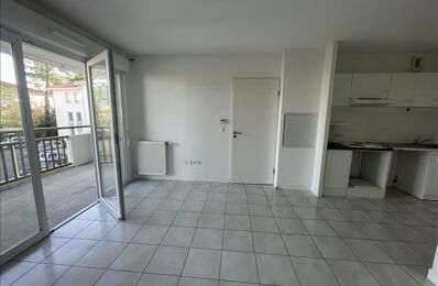 vente appartement 169 900 € à proximité de Lahonce (64990)