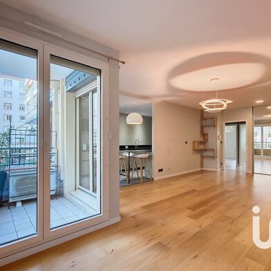 Appartement 3 pièces 84 m²