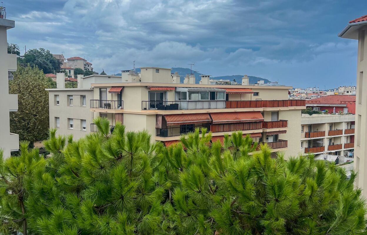 appartement 4 pièces 78 m2 à vendre à Nice (06100)