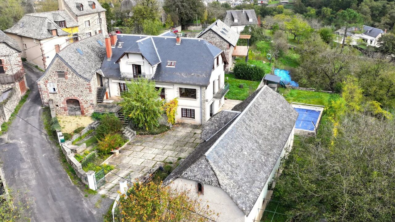 maison 10 pièces 250 m2 à vendre à Espalion (12500)