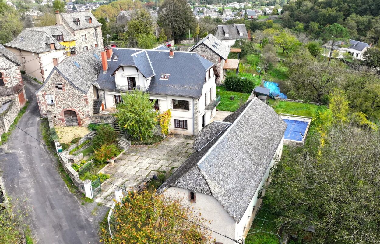 maison 10 pièces 250 m2 à vendre à Espalion (12500)